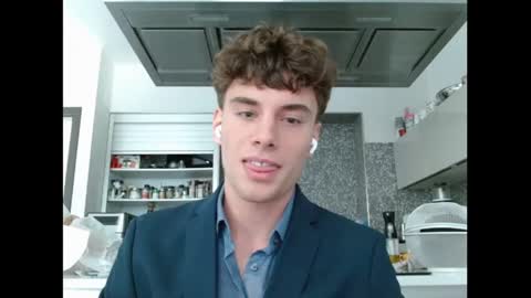 Snapshot of joel_friendly chatting on March 4, 2026, 8:09 am JOEL online show from March 4, 2026, 8:09 am