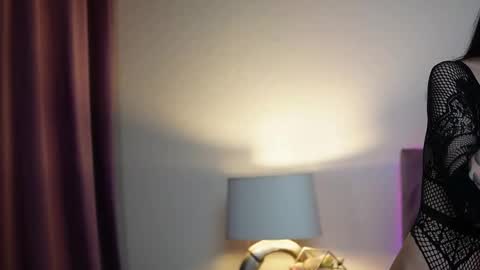  Joelle  online show from November 24, 2025, 10:42 pm