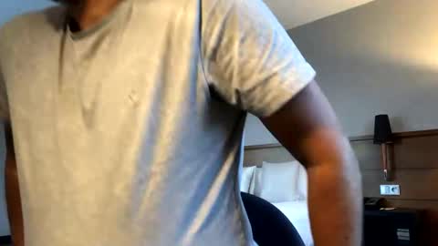 Snapshot of joeshades21 chatting on February 18, 2025, 4:16 pm joeshades21 online show from February 18, 2025, 4:16 pm