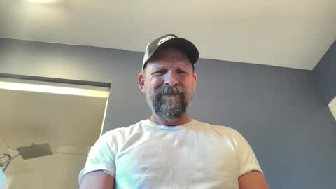 Snapshot of joestros chatting on November 1, 2025, 12:34 am joestros online show from November 1, 2025, 12:34 am