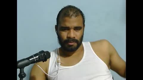 johan2222222222 online show from March 22, 2026, 3:54 am