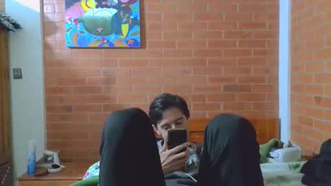 Snapshot of johan70nsexy chatting on February 28, 2026, 6:14 am johan70nsexy online show from February 28, 2026, 6:14 am