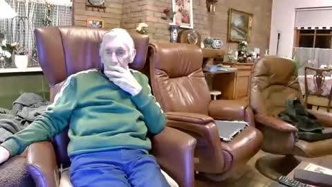 johan7 heet online show from December 15, 2025, 7:07 pm