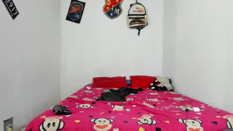 johan_and_antonella online show from January 30, 2025, 6:56 am