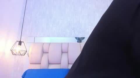 Johan  online show from March 2, 2026, 11:39 am