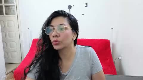 johana_collins online show from March 6, 2026, 2:02 pm