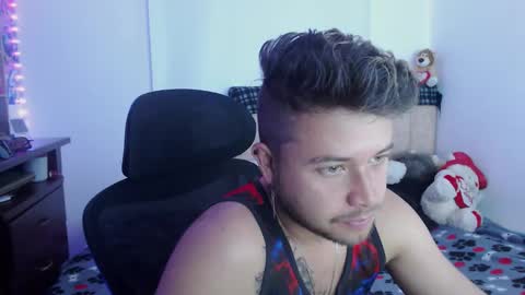 Snapshot of johanleonsweetboy chatting on September 16, 2025, 2:51 pm JOHAN independient model online show from September 16, 2025, 2:51 pm