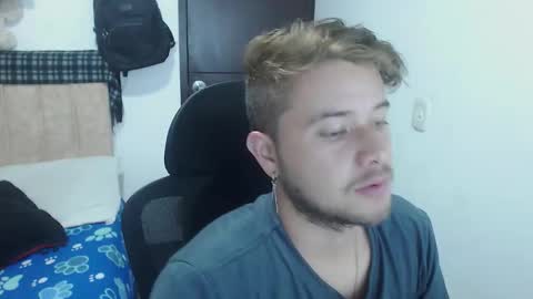 Snapshot of johanleonsweetboy chatting on October 21, 2025, 4:51 pm JOHAN independient model online show from October 21, 2025, 4:51 pm