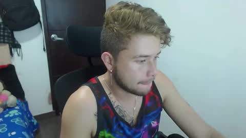 Snapshot of johanleonsweetboy chatting on October 24, 2025, 2:46 pm JOHAN independient model online show from October 24, 2025, 2:46 pm