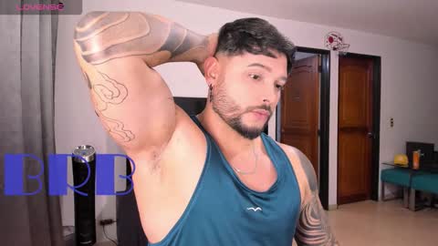 King -    online show from November 1, 2025, 12:56 am