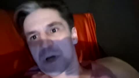 john824535 online show from February 19, 2026, 4:19 am