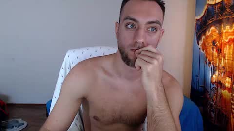 Snapshot of john_green77 chatting on January 29, 2025, 7:36 am John online show from January 29, 2025, 7:36 am