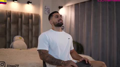 john online show from November 11, 2025, 10:43 pm