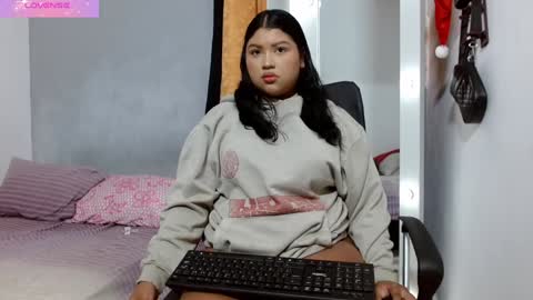 john_ssnow29 online show from January 6, 2025, 1:30 pm