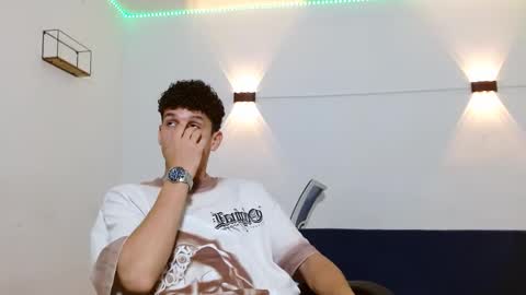 john_ssnow29 online show from October 9, 2025, 8:45 am