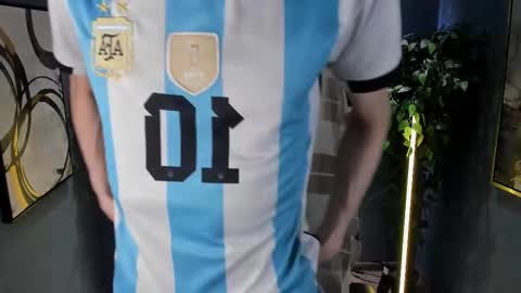 John online show from September 14, 2025, 9:25 pm