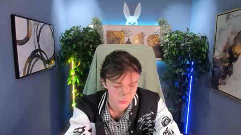 John online show from January 14, 2026, 1:17 pm