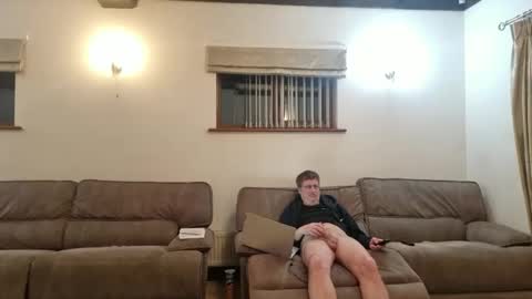 johnathan_stuart33 online show from April 19, 2026, 10:56 pm