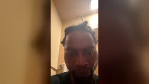 Snapshot of johnclarkejohn chatting on June 12, 2026, 7:40 am johnclarkejohn online show from June 12, 2026, 7:40 am