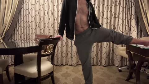 J online show from February 9, 2025, 12:52 pm