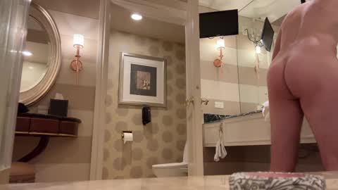 J online show from February 13, 2025, 2:31 pm