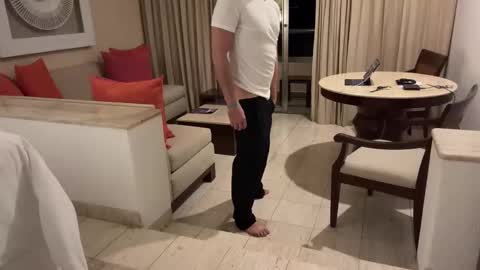 J online show from February 28, 2025, 3:37 am