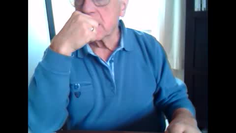 johnjohn6226 online show from October 6, 2025, 9:40 am