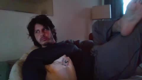 Snapshot of johnjohn90909 chatting on November 15, 2025, 9:21 pm johnjohn online show from November 15, 2025, 9:21 pm