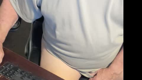 Snapshot of johnno52 chatting on December 1, 2025, 12:54 pm johnno52 online show from December 1, 2025, 12:54 pm