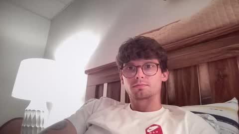 Johnny online show from October 17, 2025, 10:23 pm