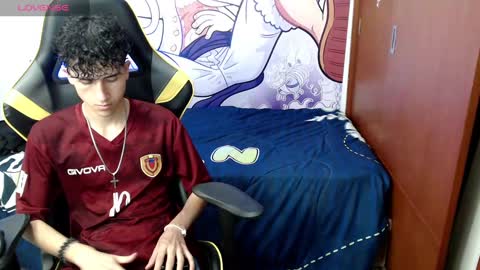 Snapshot of johnny_cagee chatting on December 10, 2024, 5:07 am johnny_cagee online show from December 10, 2024, 5:07 am