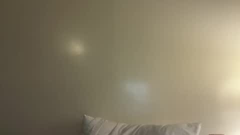 johnnybigd2005 online show from November 28, 2025, 6:16 am