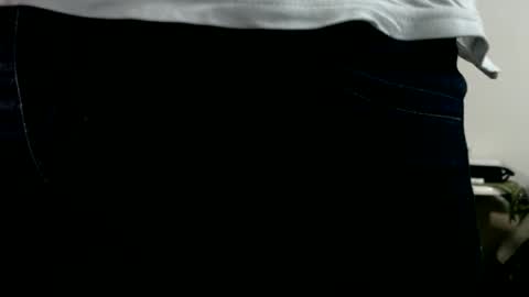 Snapshot of johnnydeepbig chatting on February 16, 2026, 5:25 am johnnydeepbig online show from February 16, 2026, 5:25 am