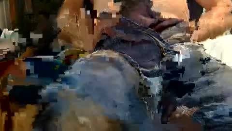 johnstrong online show from September 13, 2025, 12:27 pm