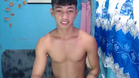 Snapshot of johnydestroyer chatting on February 12, 2025, 3:29 am johnydestroyer online show from February 12, 2025, 3:29 am