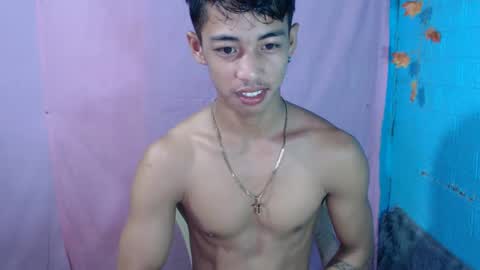 Snapshot of johnydestroyer chatting on February 18, 2025, 11:19 pm johnydestroyer online show from February 18, 2025, 11:19 pm