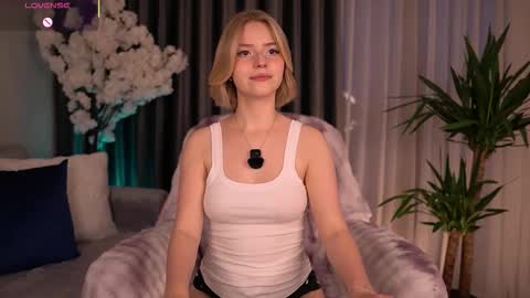 Paula online show from September 19, 2025, 2:46 am