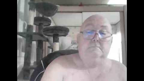 jojo60000529566 online show from February 4, 2025, 12:19 am