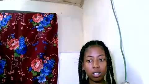 joliekah27 online show from January 20, 2025, 8:50 pm