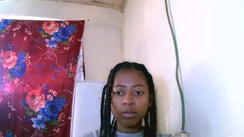 joliekah27 online show from January 22, 2025, 5:26 am