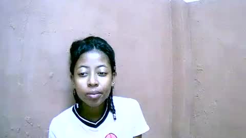 joliekah27 online show from January 29, 2025, 1:49 pm