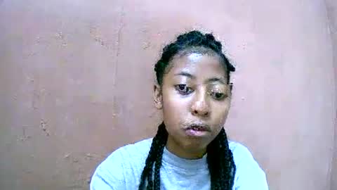 joliekah27 online show from February 1, 2025, 4:46 am