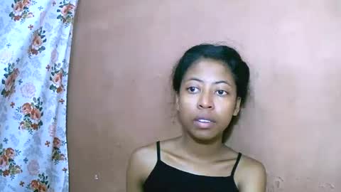 joliekah27 online show from March 11, 2025, 4:43 am