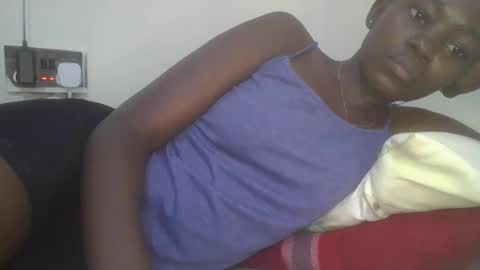 jollynabeb online show from March 12, 2025, 9:03 pm