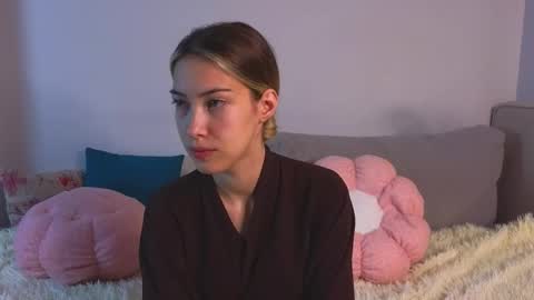 Viola online show from September 26, 2025, 11:03 am