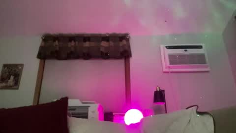 Snapshot of jonariesxxx chatting on February 1, 2026, 12:42 am Jon Aries online show from February 1, 2026, 12:42 am