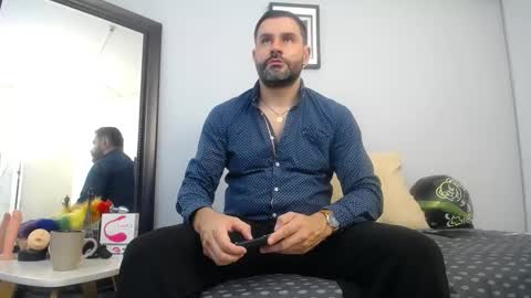  JONAS BEARD  online show from November 18, 2025, 2:54 pm