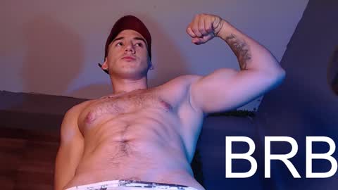 jonathancast08 online show from February 26, 2025, 10:47 am