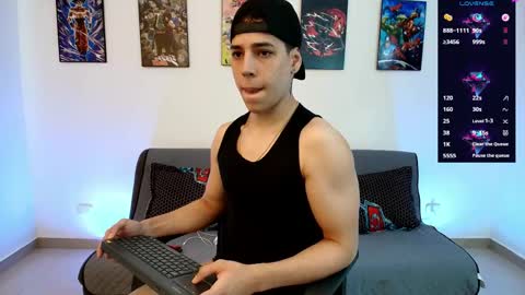 Instagram jonathanfit14 online show from June 8, 2026, 8:53 pm
