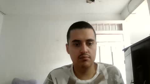 Snapshot of jonhdairon chatting on June 7, 2026, 4:22 pm jonhdairon online show from June 7, 2026, 4:22 pm